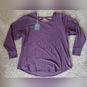 We Wander Audrina Performance Criss Cross Back Top NWT